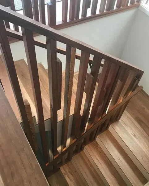 Reclaimed Wood Balustrade Stairs
